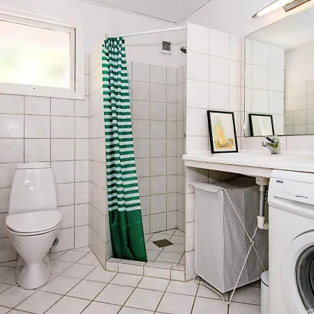 5 Person Holiday In בית נופש אבלטופט