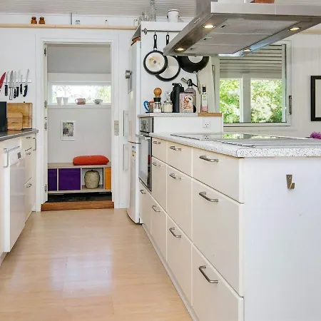 5 Person Holiday In * אבלטופט